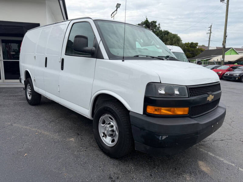 2021 Chevrolet Express 2500