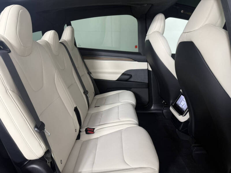 2022 Tesla Model X