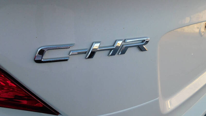 2018 Toyota C-HR XLE Premium