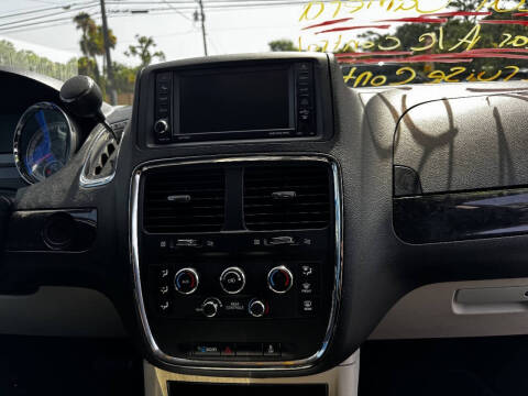 2014 Dodge Grand Caravan SXT