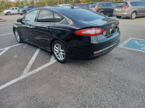 2015 Ford Fusion SE