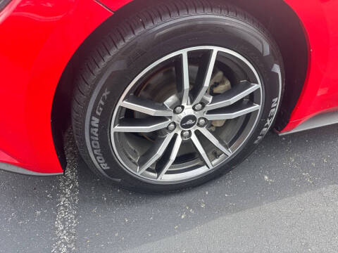 2017 Ford Mustang EcoBoost Premium