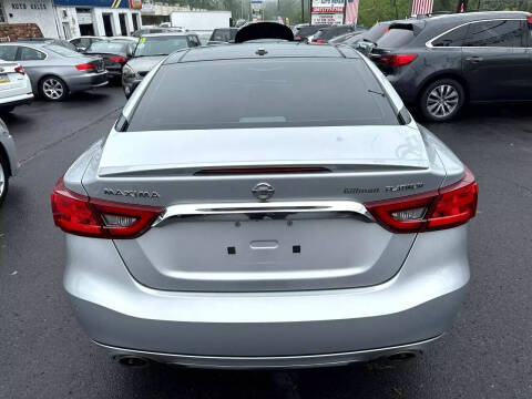 2016 Nissan Maxima Platinum