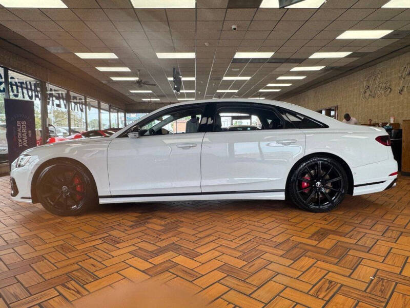 2023 Audi S8 4.0T quattro