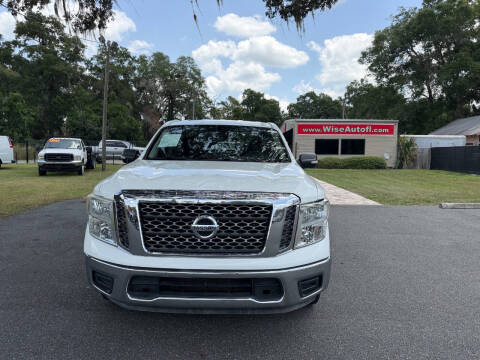 2017 Nissan Titan SV