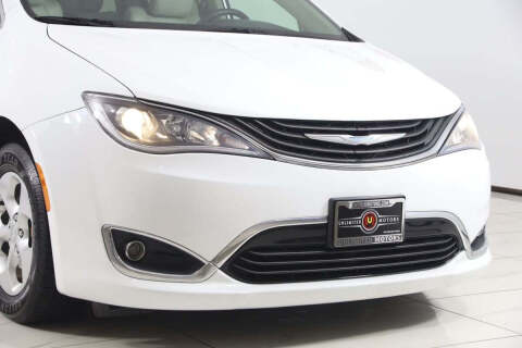 2018 Chrysler Pacifica Hybrid Touring L