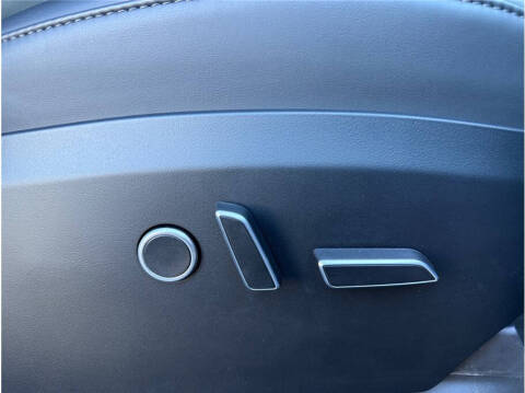 2022 Tesla Model X Plaid