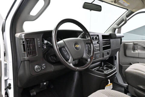 2023 Chevrolet Express 2500