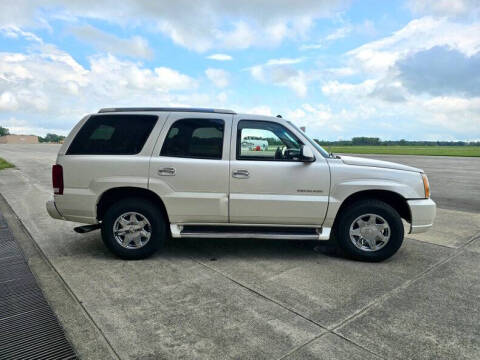 2004 Cadillac Escalade