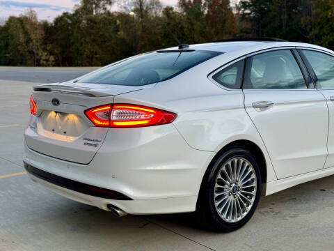 2014 Ford Fusion Hybrid Titanium