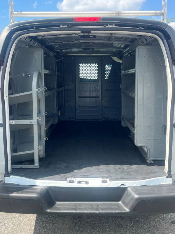 2017 Chevrolet Express 2500