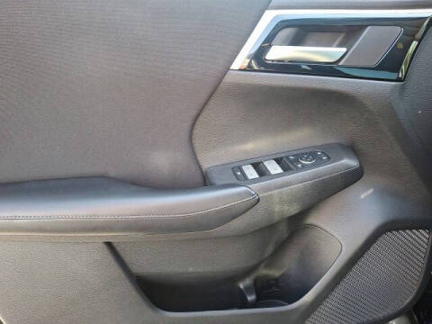 2022 Mitsubishi Outlander ES