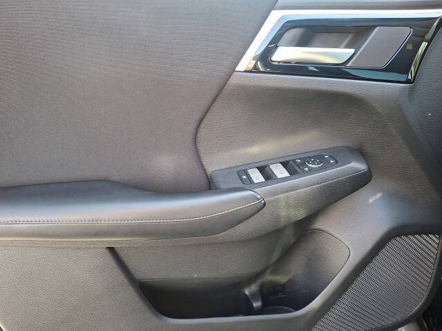 2022 Mitsubishi Outlander ES