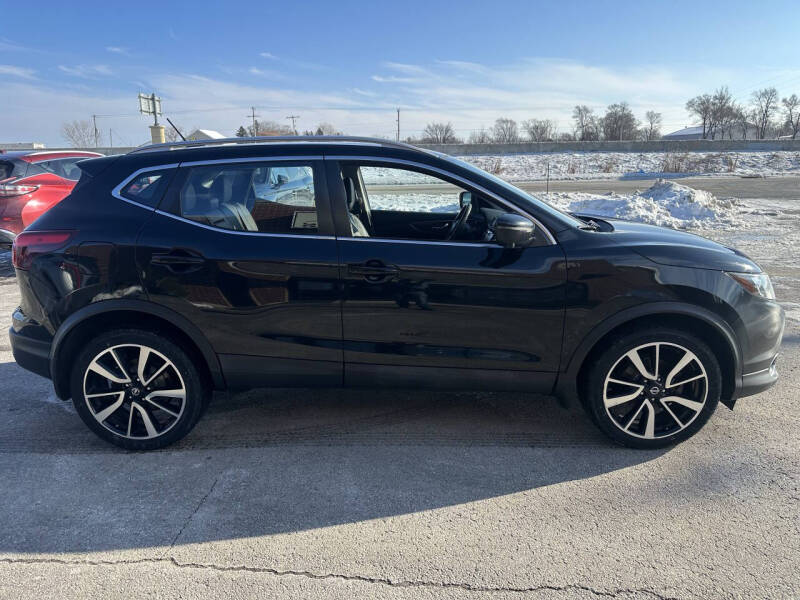 2017 Nissan Rogue Sport SL
