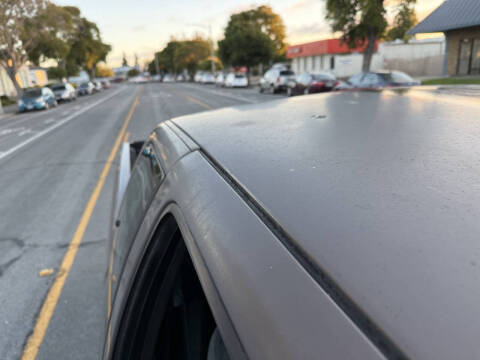 2000 Chevrolet S-10 LS