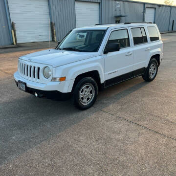 2011 Jeep Patriot for sale at Humble Like New Auto in Humble TX