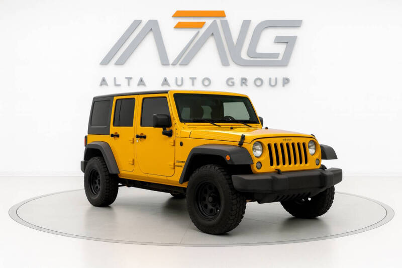2012 Jeep Wrangler Unlimited Sahara's photo