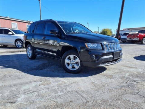 2017 Jeep Compass for sale at FREDY USED CAR SALES in Houston TX