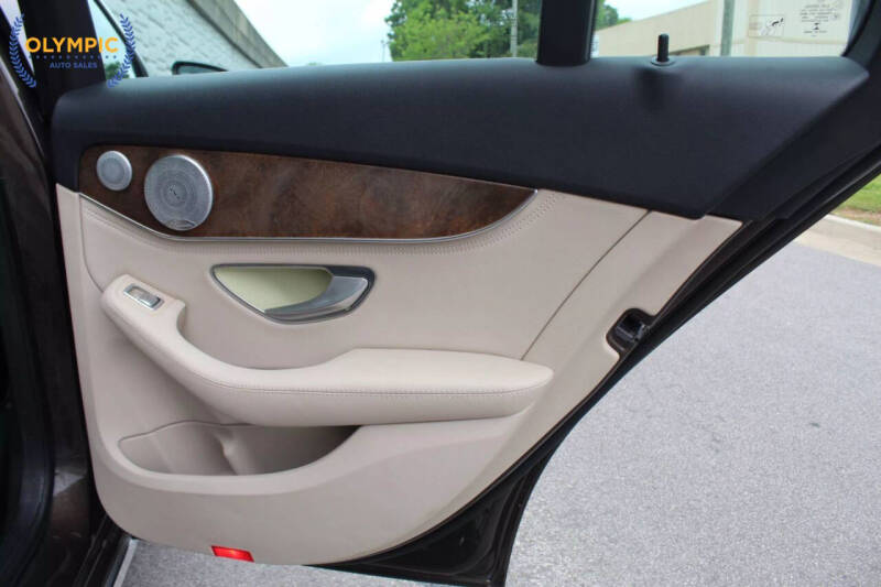 2015 Mercedes-Benz C-Class C 300