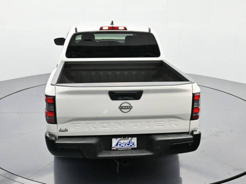 2022 Nissan Frontier S