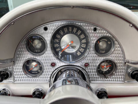 1957 Ford Thunderbird