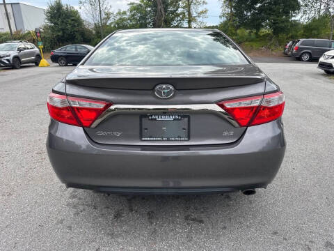 2017 Toyota Camry SE