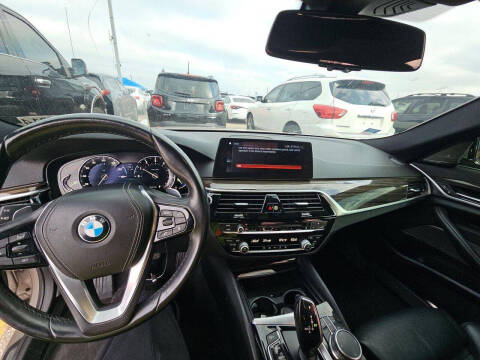 2017 BMW 5 Series 540i