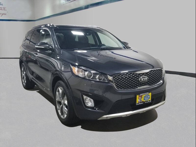 2017 Kia Sorento for sale at Saccucci's Of Schaumburg in Schaumburg, IL