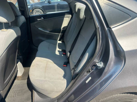 2014 Hyundai Accent GLS