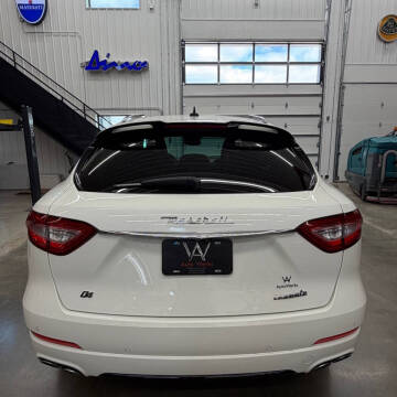 2017 Maserati Levante
