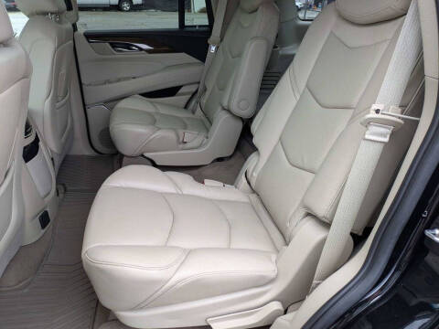 2019 Cadillac Escalade Luxury