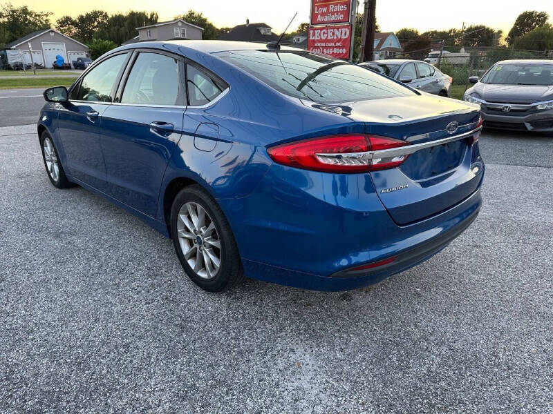 2017 Ford Fusion SE
