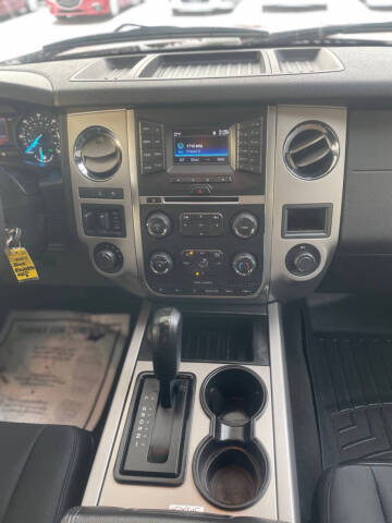 2017 Ford Expedition XLT