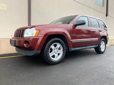 2007 Jeep Grand Cherokee for sale at International Auto Sales in Hasbrouck Heights NJ