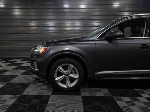 2024 Audi Q7 quattro Premium Plus 45 TFSI