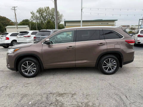 2017 Toyota Highlander