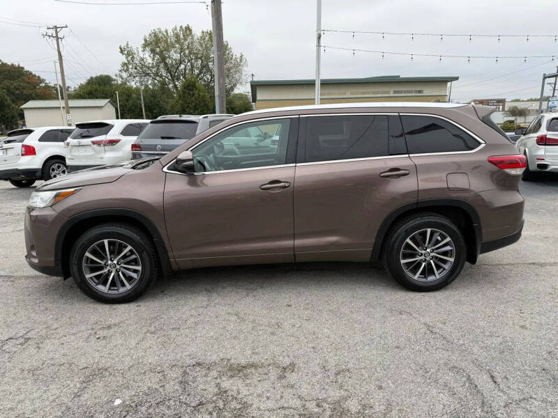 2017 Toyota Highlander