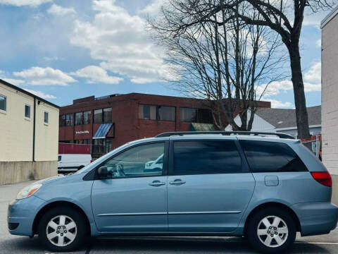 2005 Toyota Sienna