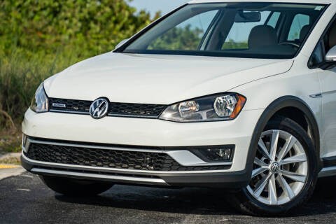 2017 Volkswagen Golf Alltrack TSI S 4Motion