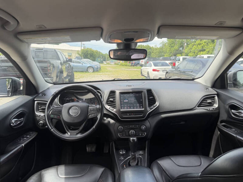 2019 Jeep Cherokee Trailhawk