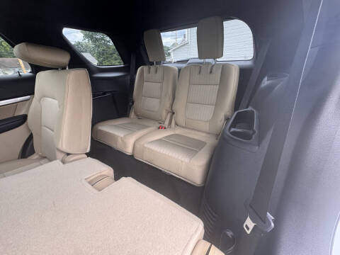 2017 Ford Explorer