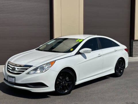 2014 Hyundai Sonata for sale at Evolution Auto Sales LLC in Springville UT