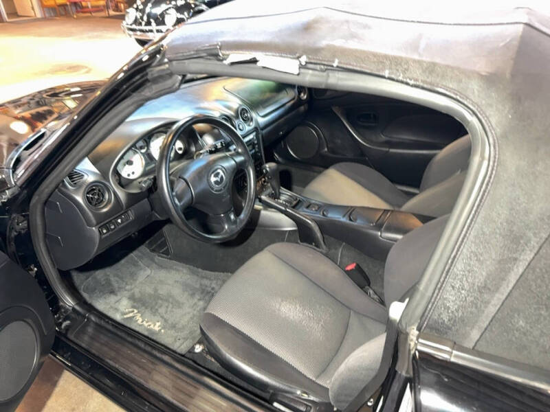 2002 Mazda MX-5 Miata