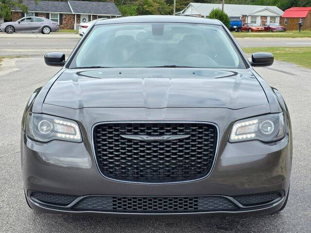 2022 Chrysler 300 Touring
