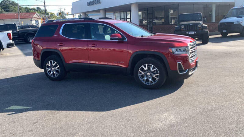 2023 GMC Acadia SLT