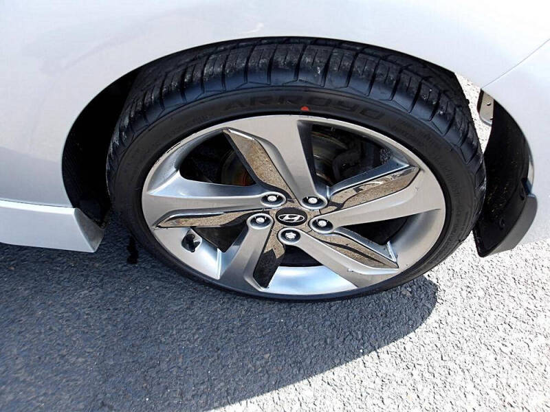 2013 Hyundai Veloster Turbo