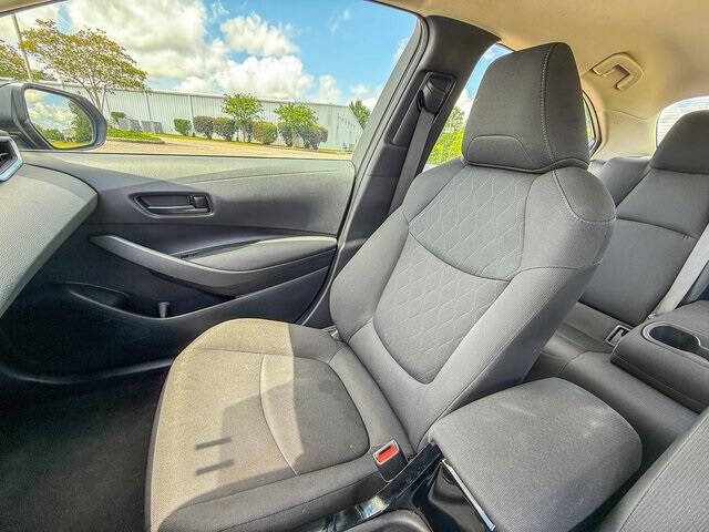 2022 Toyota Corolla LE