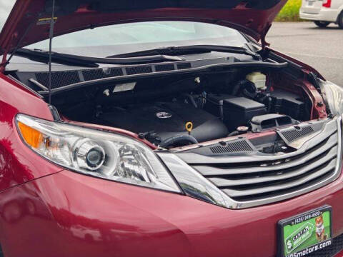 2017 Toyota Sienna