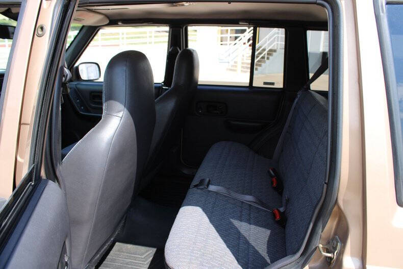 1999 Jeep Cherokee