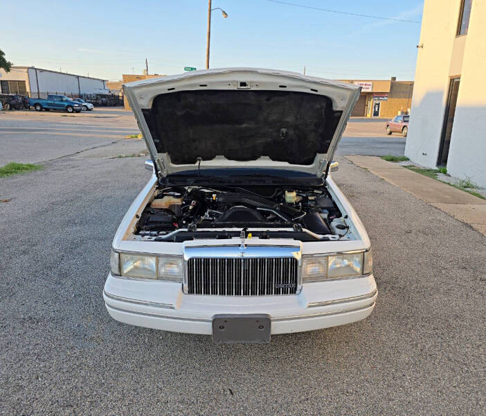 1994 Lincoln Town Car Executive